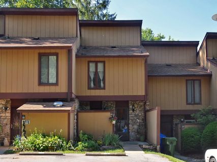 104 Colony Drive