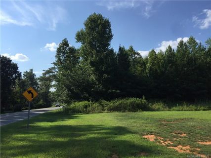 5792 Lake Wylie Road
