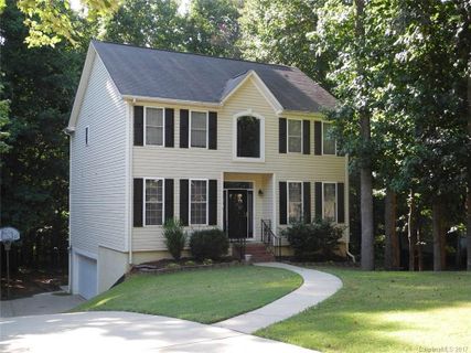 6927 Loretta Place