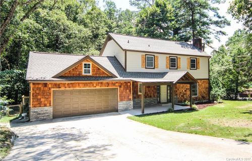 Previously sold for $292,000