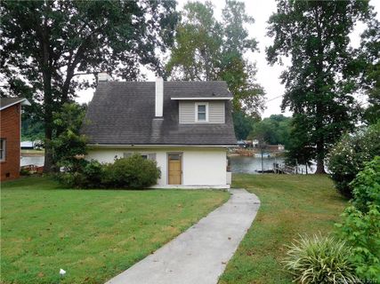 292 High Rock Shores Drive sold home in High Rock Lake, Lexington, NC