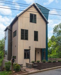 409 W Haywood Street 1110