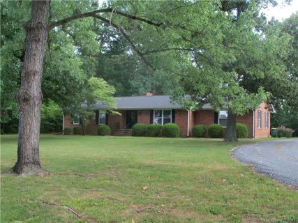 399 Wesley Heights Drive sold home in Wesley Heights, Albemarle, NC