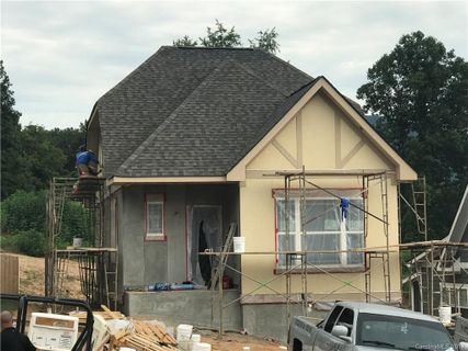 32 Tudor Way 21