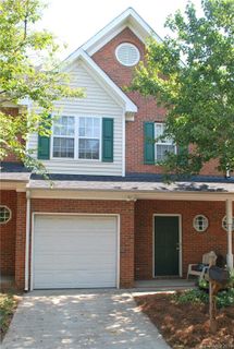2105 Lennoxshire Square Court