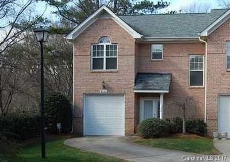 4652 Hunter Crest Lane sold home in Hunters Chase, Charlotte, NC