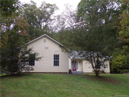 55 Greenwood Acres Drive sold home in Greenwood Acres, Mills River, NC