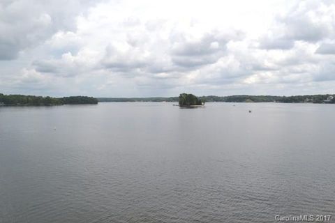 306 Lake Club Drive
