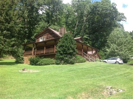 131 Junaluska Oaks Drive sold home in Junaluska Oaks, Waynesville, NC