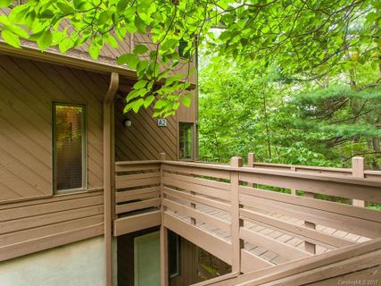 305 Piney Mountain Drive A2 sold home in Pine Cliff, Asheville, NC