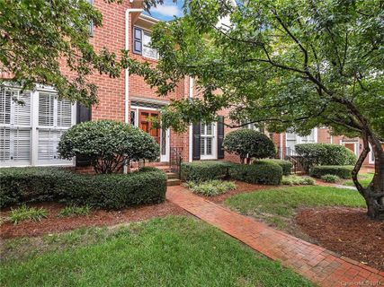 3522 Kylemore Court