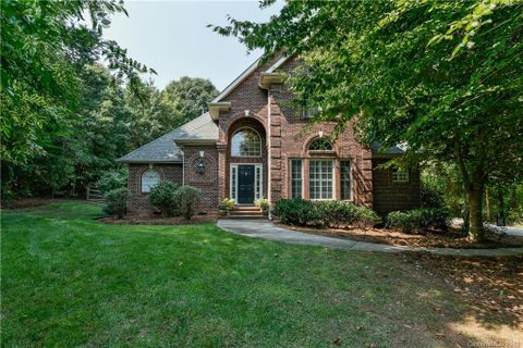 807 Coolwater Court
