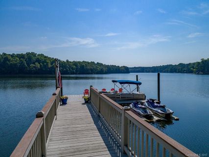 11944 Pinnacle Point Lane