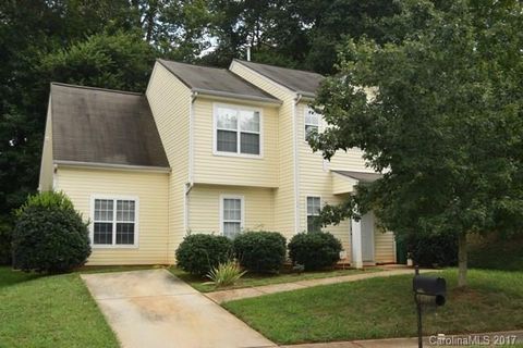 1715 Eagles Landing Drive sold home in Patriots Point, Charlotte, NC