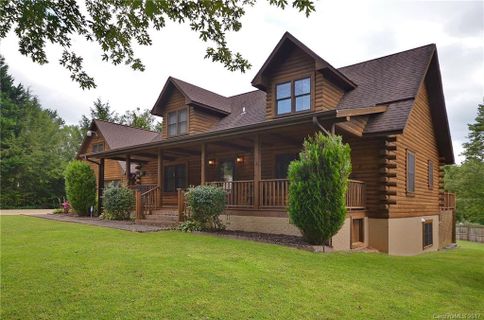 21 Meadow Drive