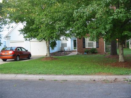 1343 Windsor Ridge Drive sold home in Windsor Ridge, Rock Hill, SC