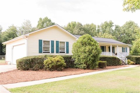 2733 Merritt Lane