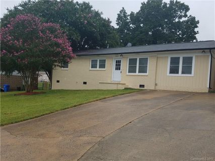 2619 Sherry Lane