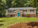 1725 Bluebird Drive sold home in Hendersonville, SC