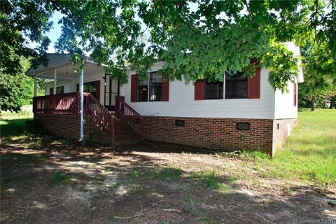 4668 Dick Wilson Road sold home in Lakeshore, Denver, NC