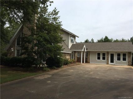 264 Knollwood Drive