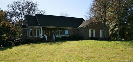 175 Lakeview Drive sold home in Forest Lake, Forest City, NC
