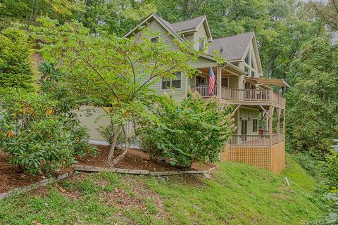 182 Falcon Ridge Drive sold home in Falcon Ridge, Waynesville, NC