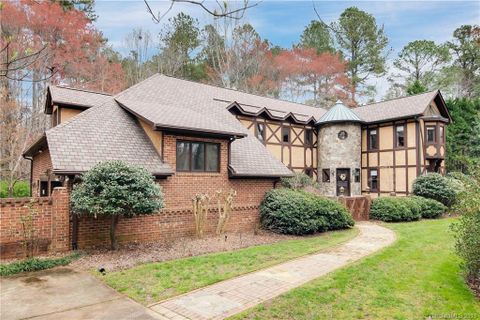 1439 Longleaf Court