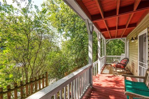 20 Hazzard Street sold home in Hazzard Heights, Asheville, NC