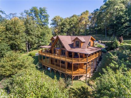 178 Erikas Way