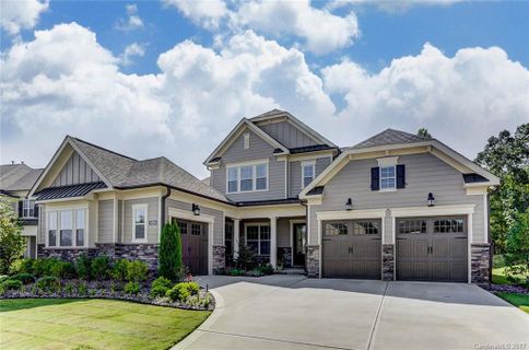 Previously sold for $640,000