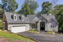 2817 Lake Front Drive sold home in Belmont, SC