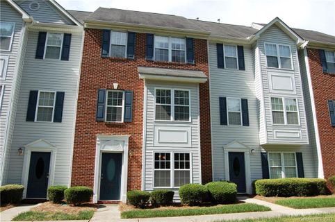 9979 Treeside Lane sold home in Parkview, Matthews, NC
