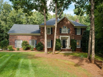 4000 Horseshoe Bend sold home in Providence Woods South, Matthews, NC
