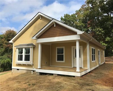 327 S Mills River Road sold home in Cairens Ridge, Mills River, NC