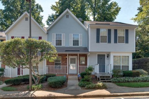 6443 Windsor Gate Lane sold home in Windsor Grove Homes, Charlotte, NC