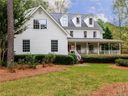 1817 Tanglebriar Court sold home in Matthews, SC