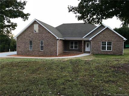 2222 James Way