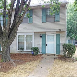 5900 Bayswater Lane