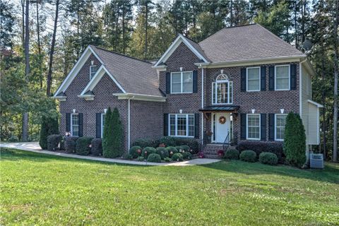 180 Winding Creek Drive sold home in Twin Creek Estates, Troutman, NC