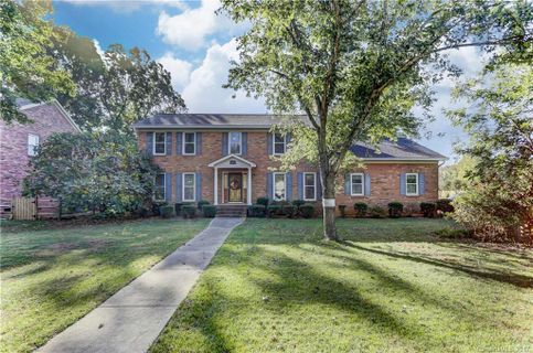 637 Pecanwood Road sold home in Coulwood Creek, Charlotte, NC
