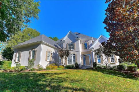 4106 Blaydes Court sold home in Blantyre, Charlotte, NC