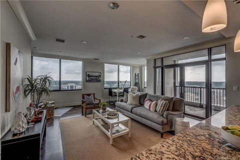 222 S Caldwell Street 1802