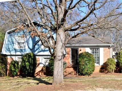 8517 Nathanael Greene Lane