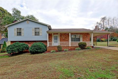 122 Pineview Court
