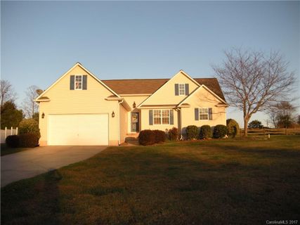 1012 Russell Ridge Drive