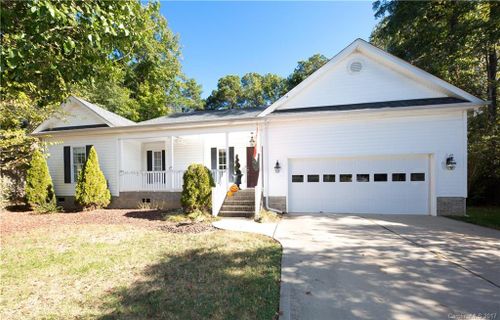 2324 Keswick Lane