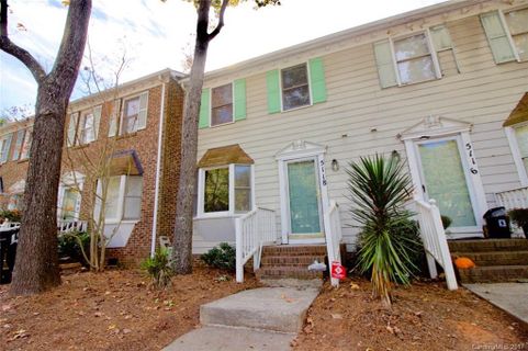 5118 Fair Wind Lane