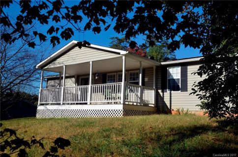 128 Quiet Woods Drive