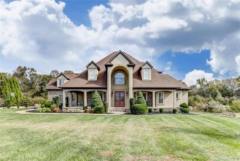 4736 Campobello Drive